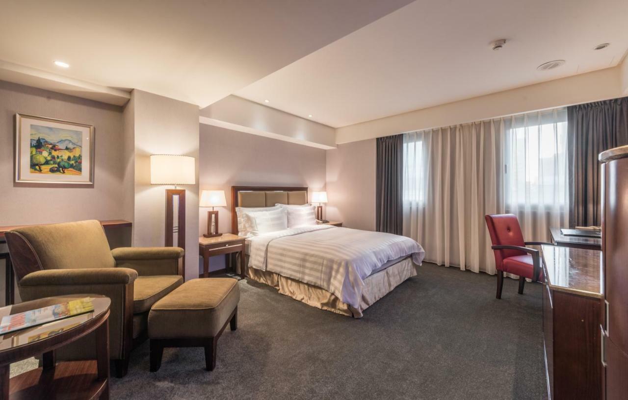 Royal Biz Taipei Hotel Экстерьер фото