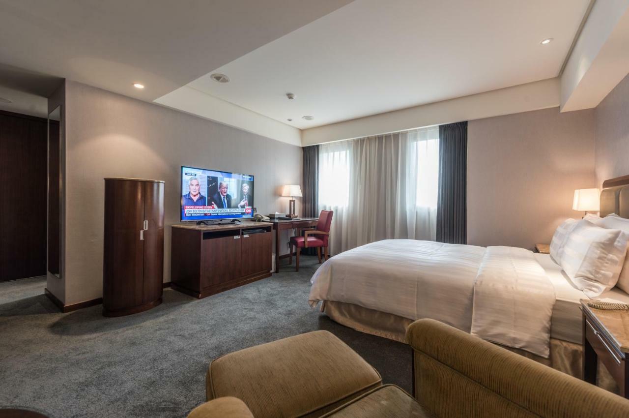 Royal Biz Taipei Hotel Экстерьер фото