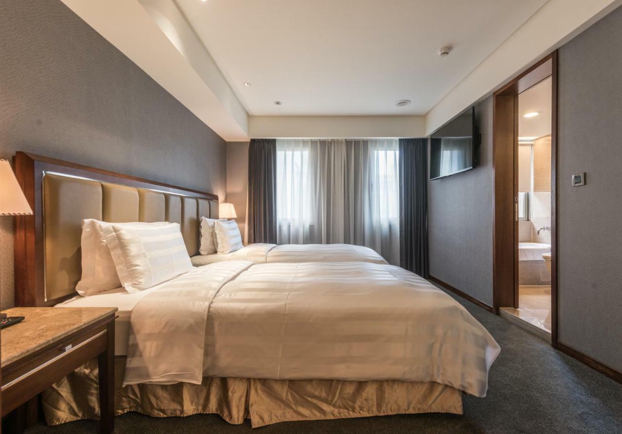Royal Biz Taipei Hotel Экстерьер фото