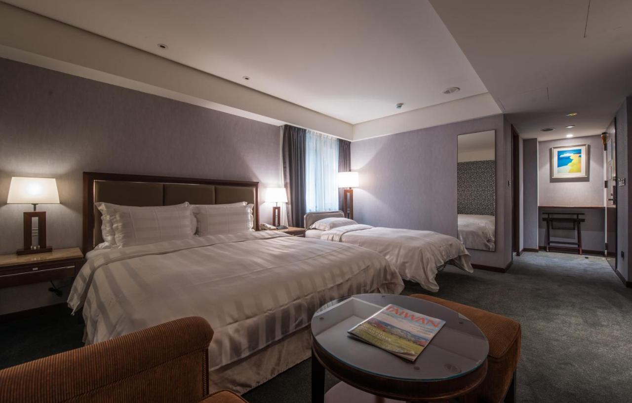 Royal Biz Taipei Hotel Экстерьер фото